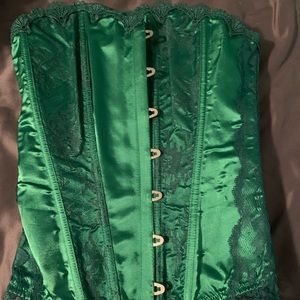 Corset size 32